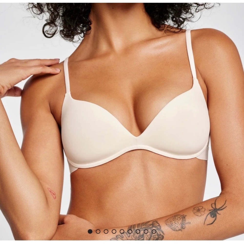 NWT Pepper Zero-G Wirefree Lift Up Bra Sand 36B feminine classic bridal smooth
